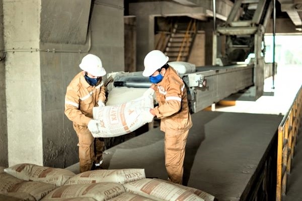 TIÊU THỤ KHOẢNG 8,96 TRIỆU TẤN XI MĂNG VÀ CLINKER
